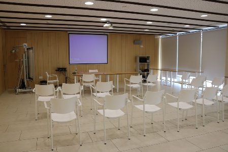 Jarduera-gela - Sala de Actividades