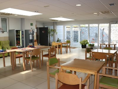 Jarduera gela - Sala de actividades